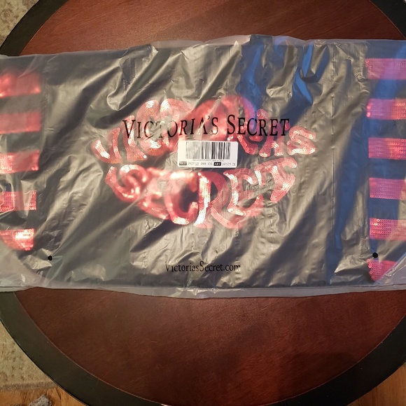 New! VS Sequin Tote Bag - Picture 8 of 8